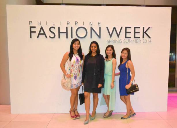 My first Fashion Week experience!  Being fab at the Philippine Fashion Week with Jananie, Ellen and Rae. Ah lovely ladies!